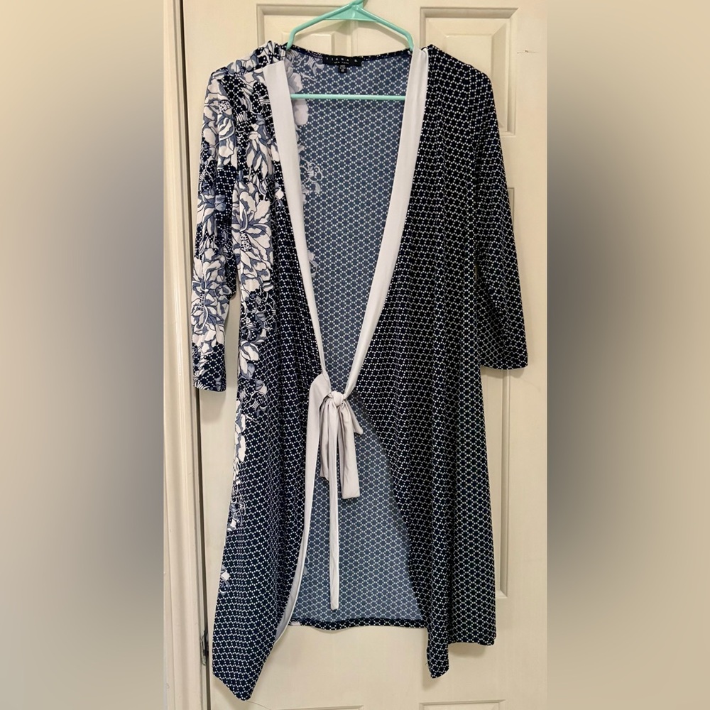 Elegant Black and White Patterned Dress